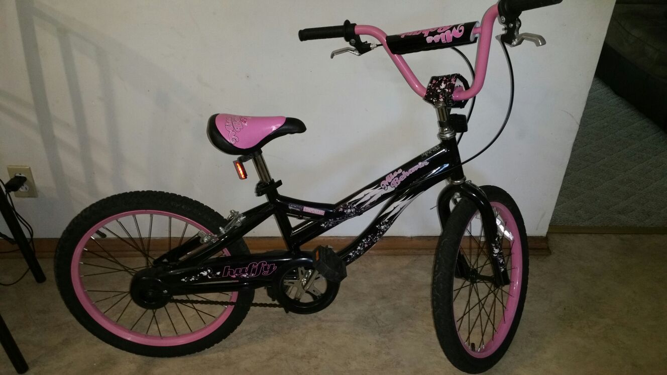 Bike huffy pink miss behavin 24"