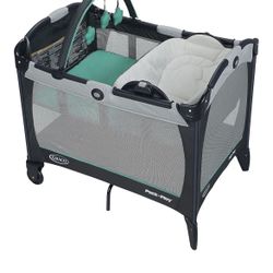Graco Pack 'n Play Playard with Reversible Seat & Changer LX 