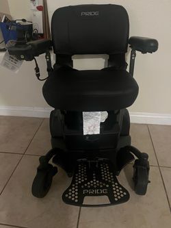 Brand New Power Chair