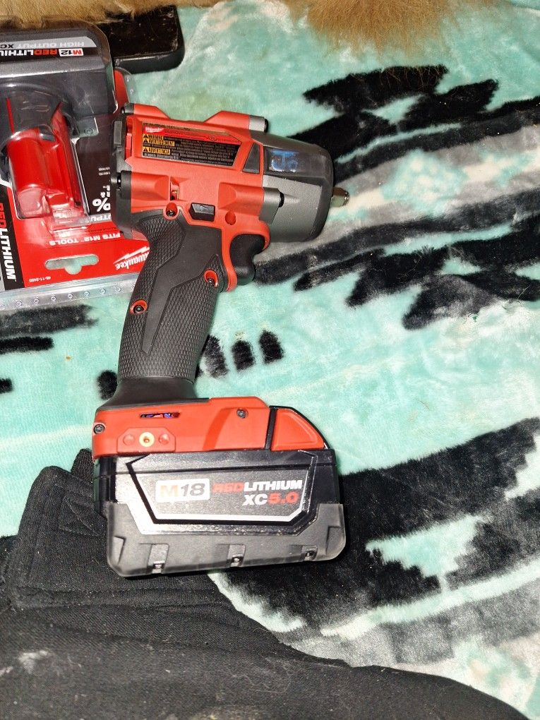 3/8 drive impact withn5.0 battery ⁹