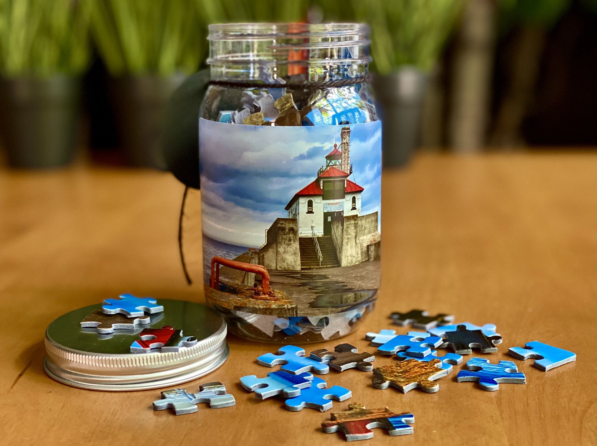 Puzzle 🧩 Jar - Duluth Harbor South Outer Light