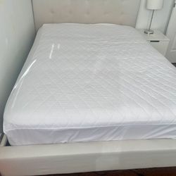 Full size bed frame