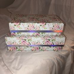 Novelty boxes for closet
