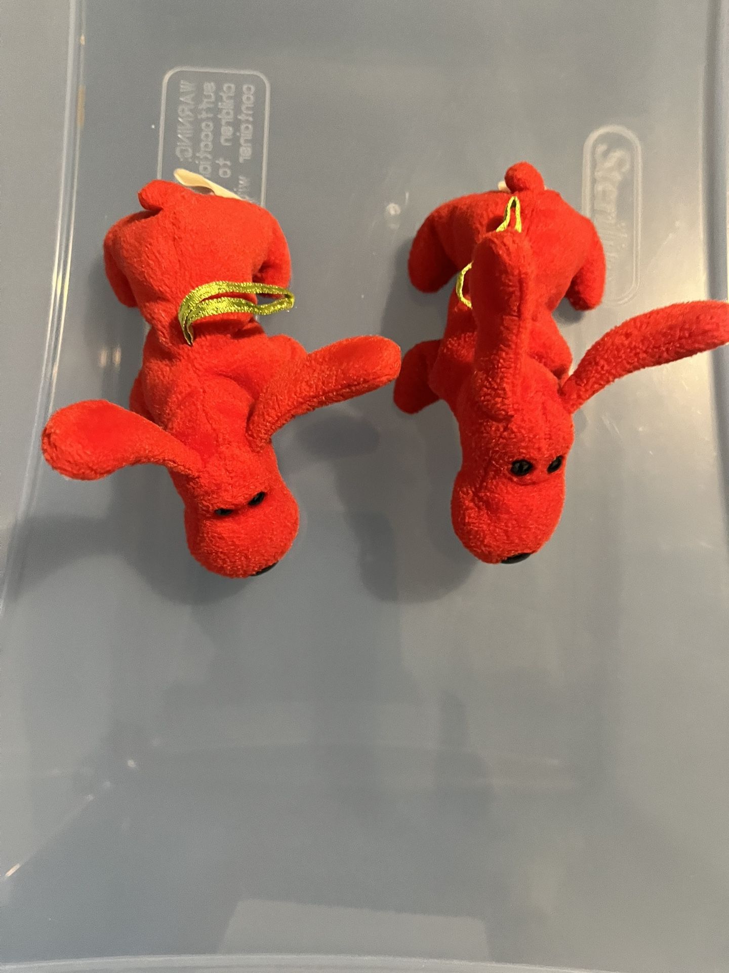 Vintage TY Jingle Beanie Collection “Rover” 2 Mini Red Dogs With String For Hanging On Christmas Tree