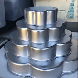 Molds Cake 