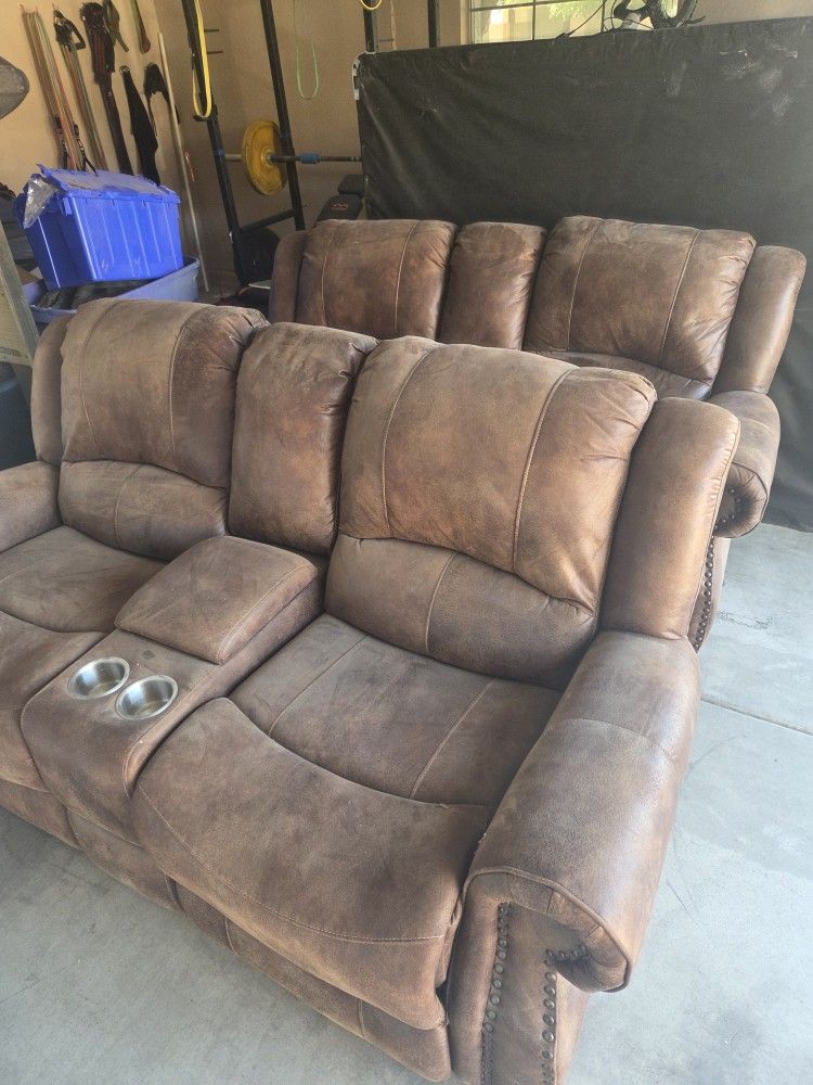 Matching Reclining sofas
