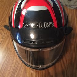 Zeus Motorcycle Helmet Black & Red & White L