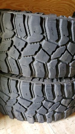 (2) LT295/60R20 USED TIRES