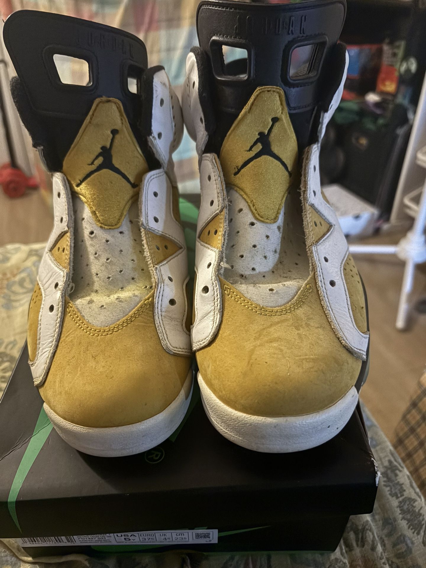 Air Jordan’s  6s