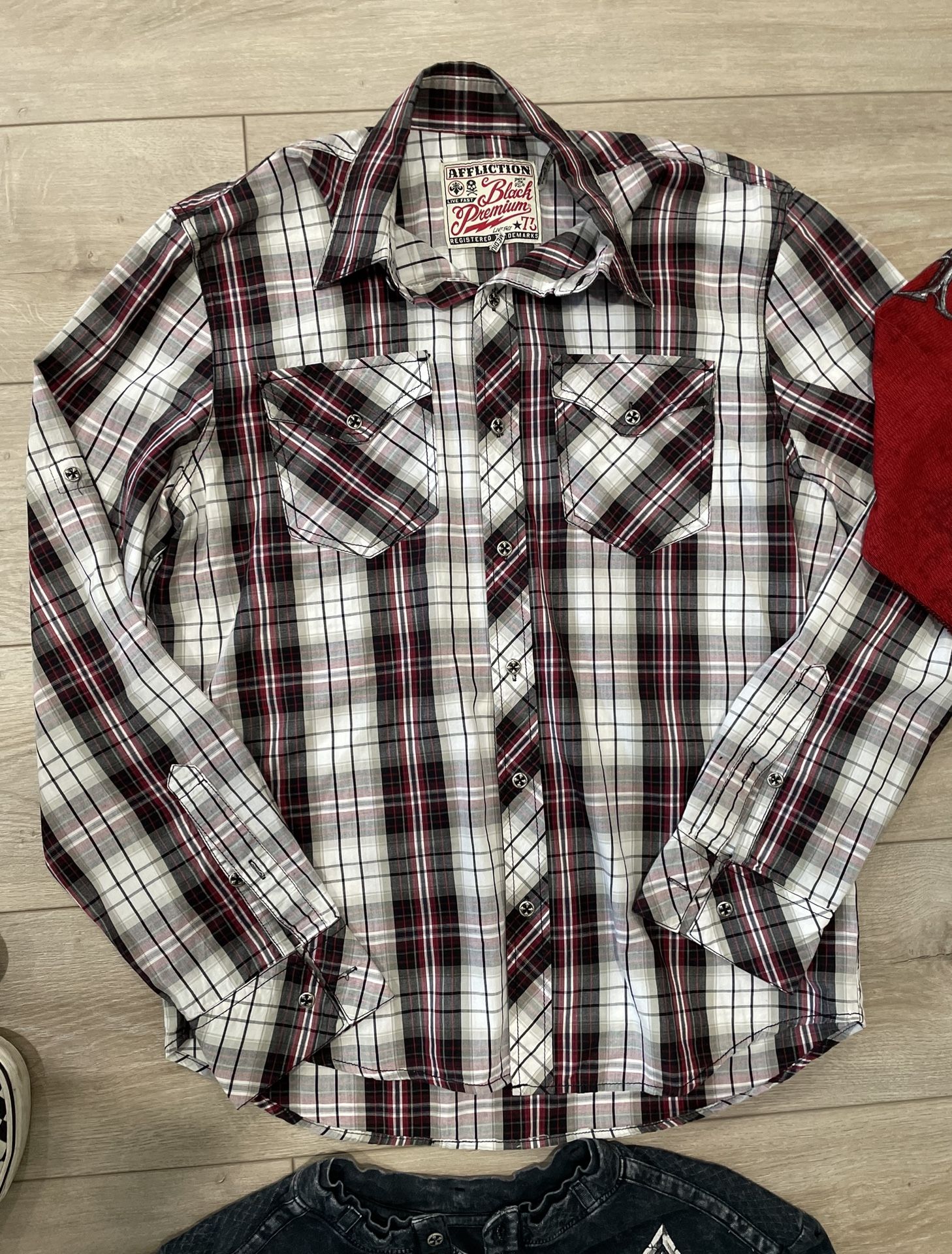 Men’s Medium Affliction Plaid Long Sleeve Button Down Shirt - Black Red White Grey