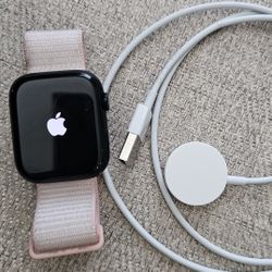 Apple watch series 7 45mm