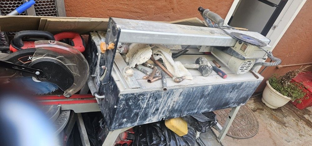 Tile Saw