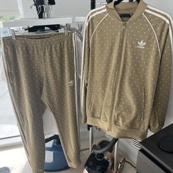 Authentic adidas Originals Pharrell Williams Hu Hiking SST Track Suit, Mens Large, Beige