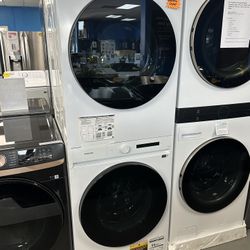 Brand New👍Bespoke 4.6 cu. ft. Capacity Single Unit AI Laundry Hub Washer and Electric Dryer🔥