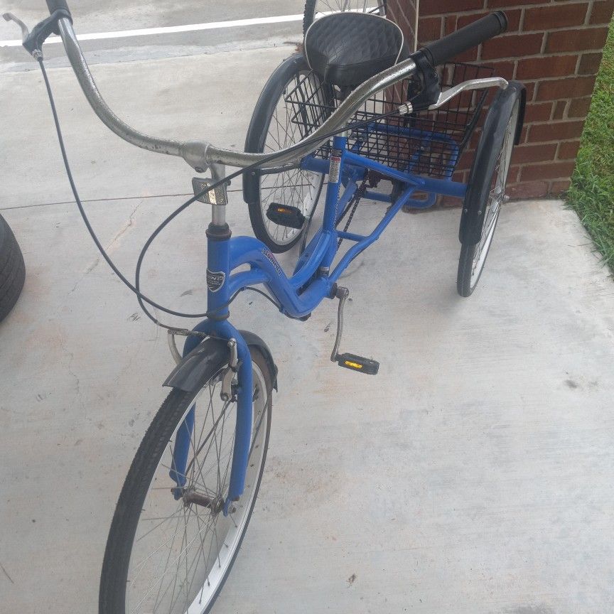 Tricycle 