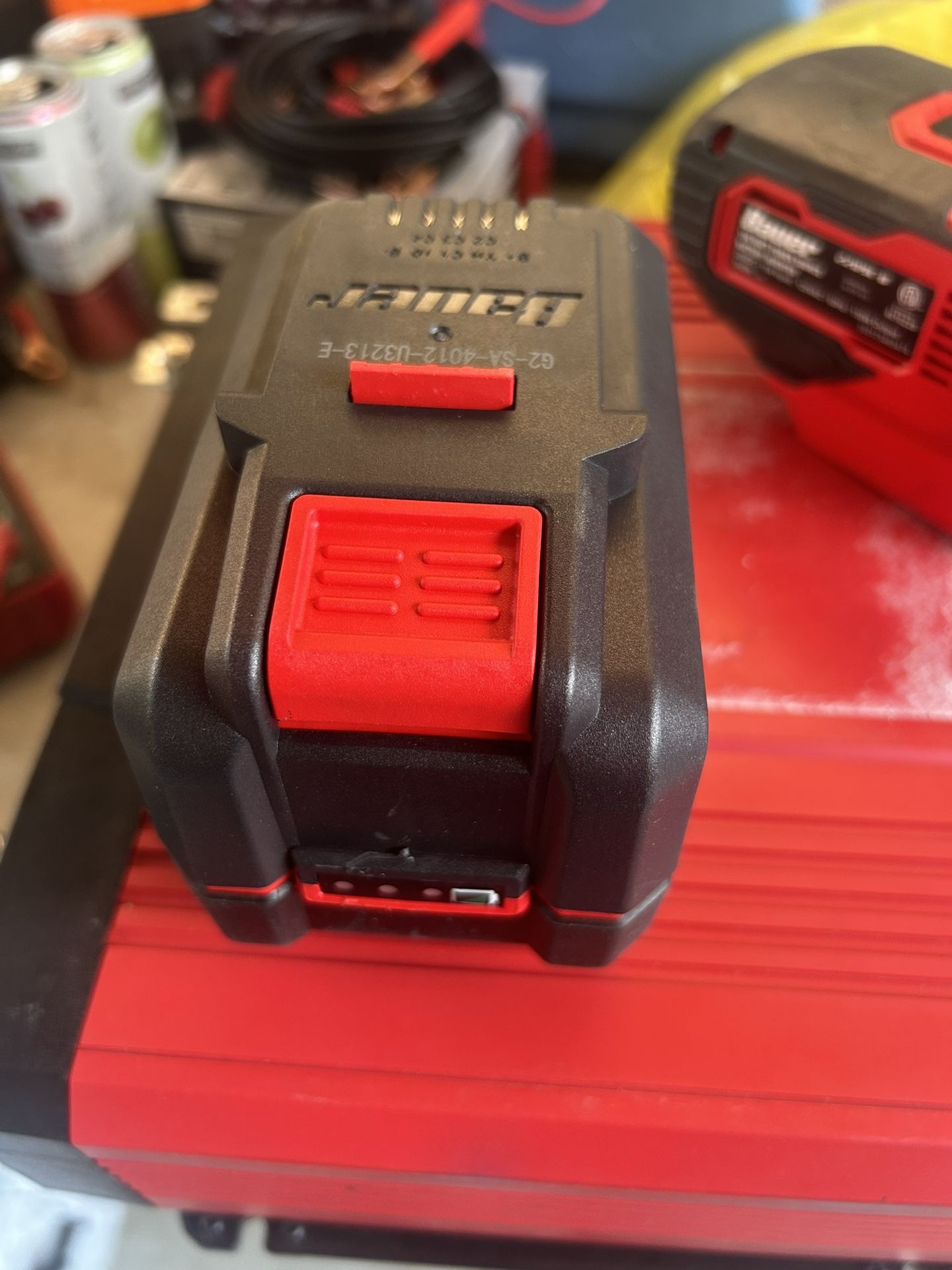 Bauer 12 Amp Battery