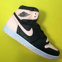 Jordan 1 ‘Crimson Tint’ - Size 10