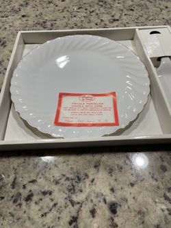Andrea by Sadek Porcelain Cake Plate and Server Set