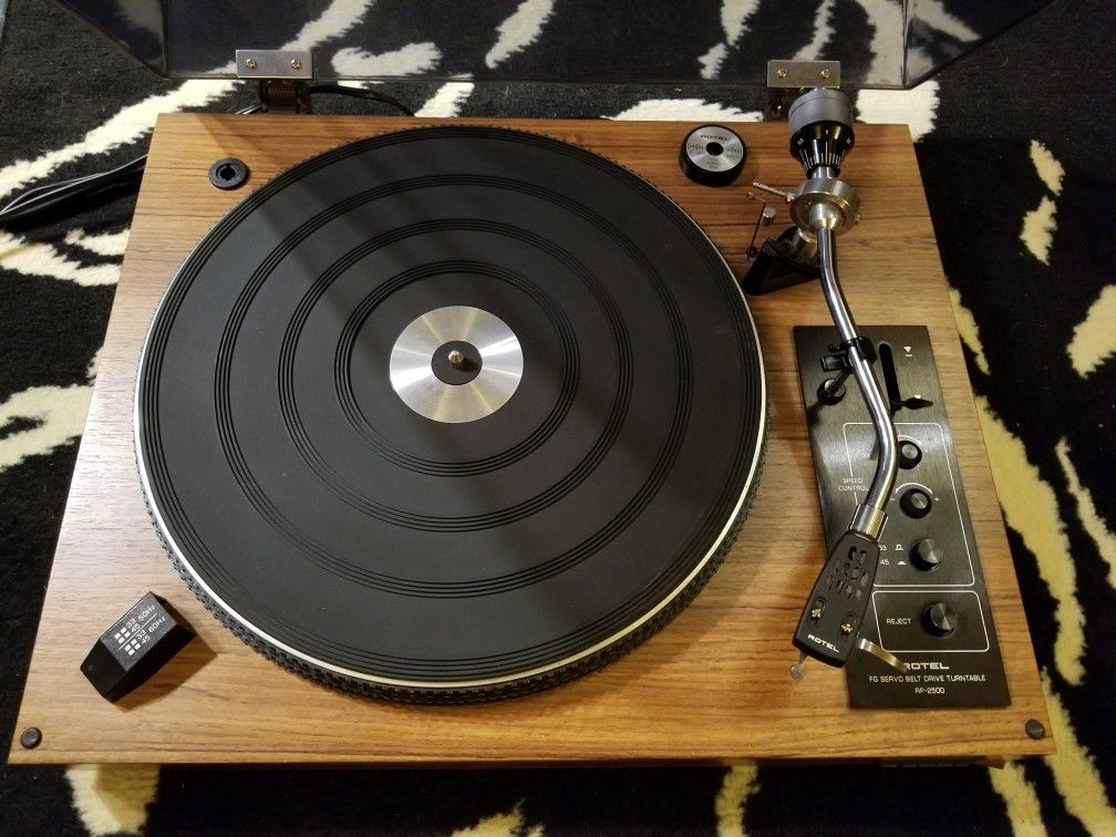 Rotel rp-2500 turntable vintage audio record player