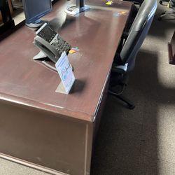 Desk With Double Pedestal