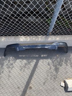 BMW M340i OEM rear diffuser 01117202 06