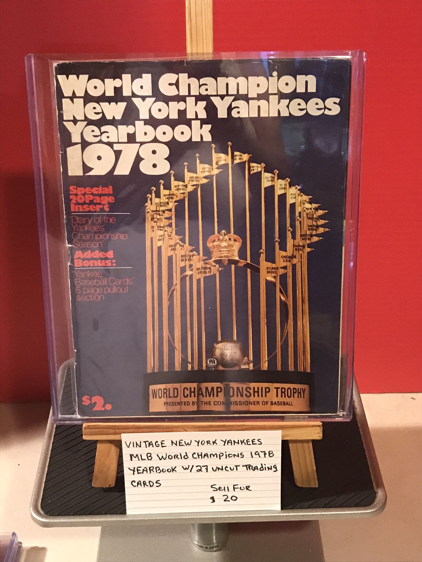 Vintage New York Yankees MLB world champions 1978 yearbook with 27 uncut trading cards inside