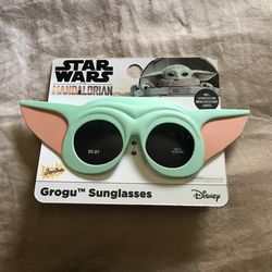 Star Wars Mandalorian Grogu Sunglasses