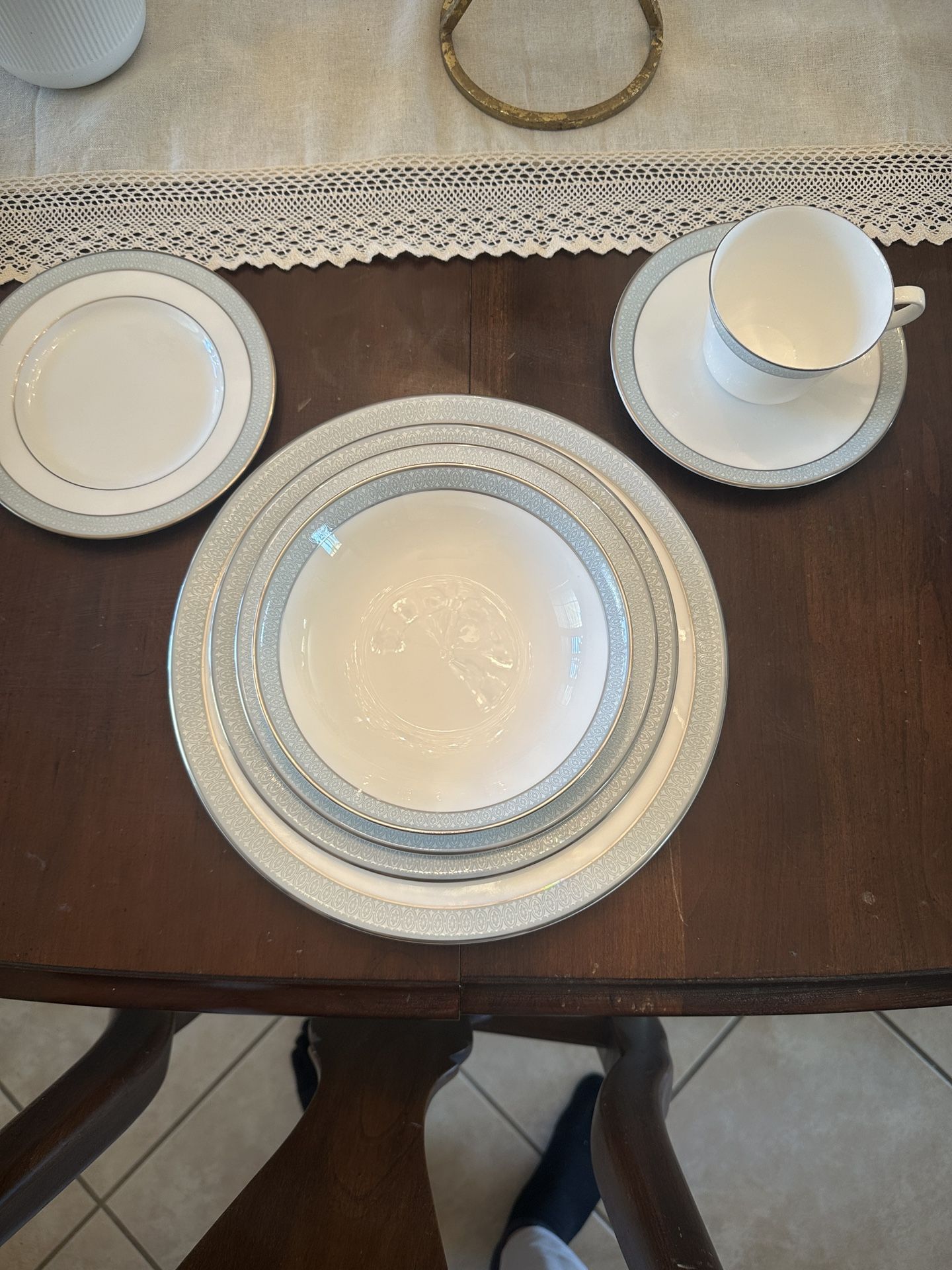 Royal Doulton ETUDE 12 Piece Set + More