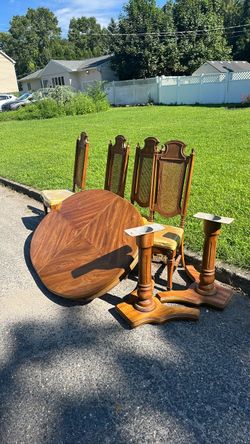 FREE AT CURB. HOLBROOK