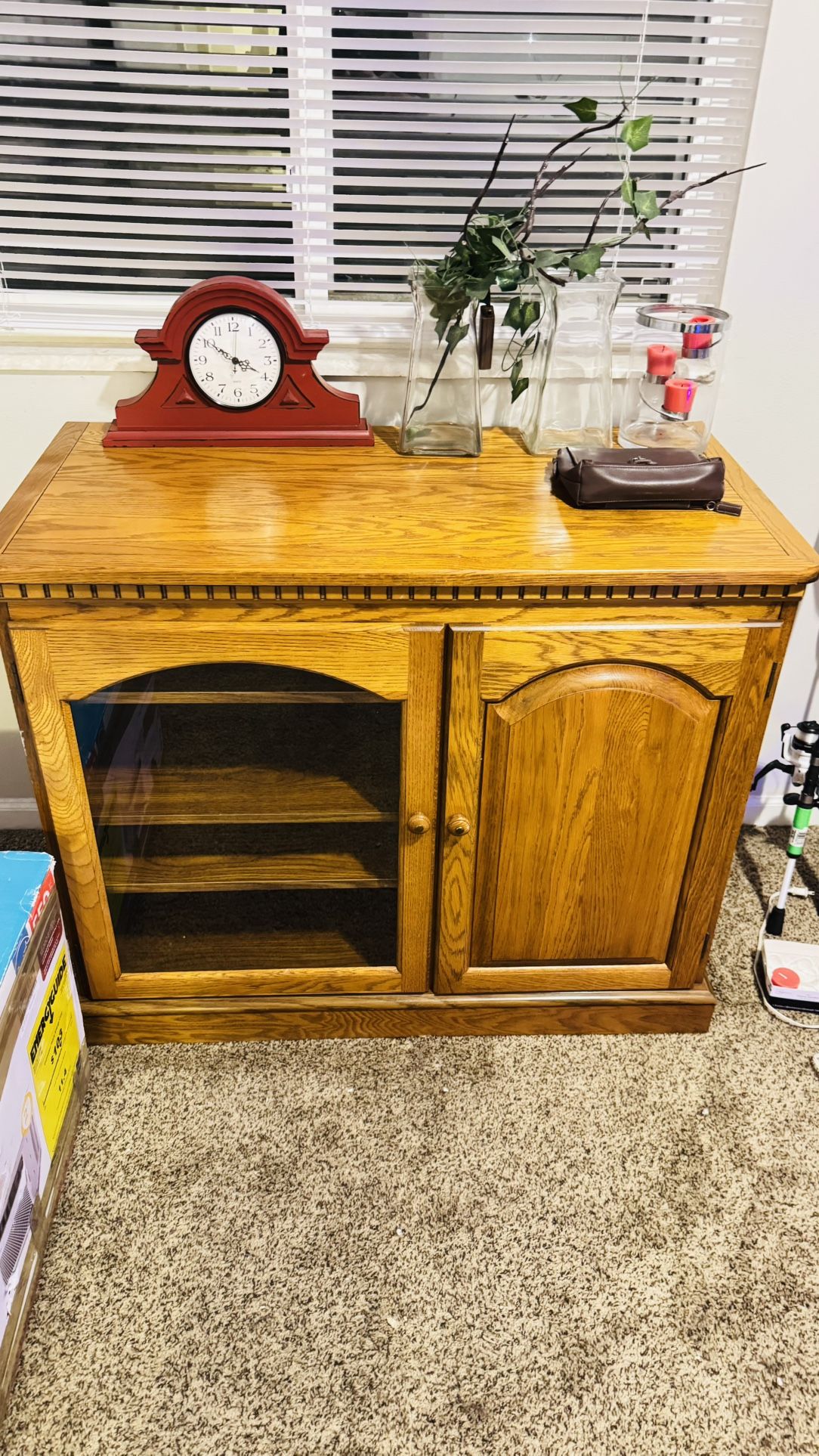 Assorted Furniture