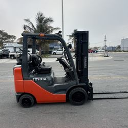 Forklift Toyota 