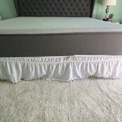 Casper king mattress 5 Yrs Old