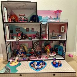LOL Doll House And Dolls