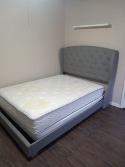 Gray Upholstered Wingback Bed Frame – [Queen Size]