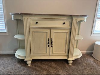 Sideboard