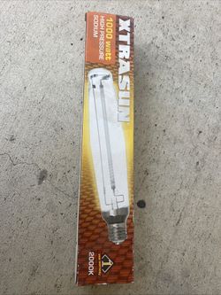 Xtrasun 1000W High Pressure Sodium (HPS) Grow Light Bulb 2000K E39