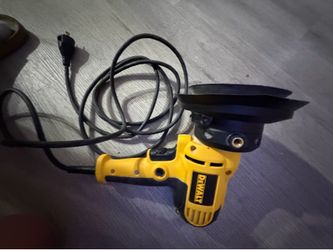 DEWALT 5-inch Variable Speed Rotary Disc Sander with Dust Shroud 35 sand paper disks