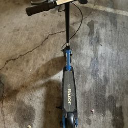 Razor Electric Scooter 