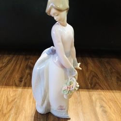 NEW IN BOX LLADRO #7622 BASKET OF LOVE 1994 COLLECTORS SOCIETY RETIRED FIGURINE