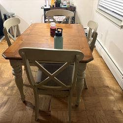 Dining Room Table 