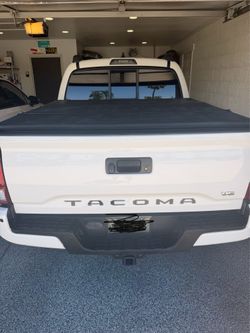 Tonneau cover