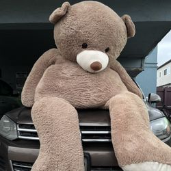 Giant Plush Teddy Bear
