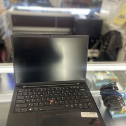 Lenovo Think Pad X1 Carbon 