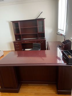Wood office desk