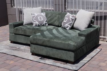 90” Gwendoly Dark Green Corduroy Upholstery Sofa with Chaise