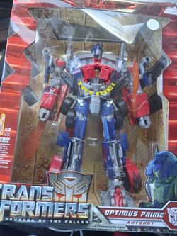 Transformers Optimus Prime and Megatron pair