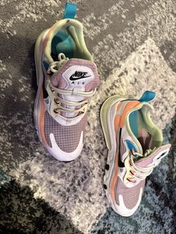 Nike air max online 270 react light pink