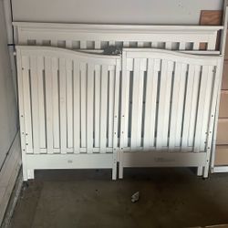 Wood Crib