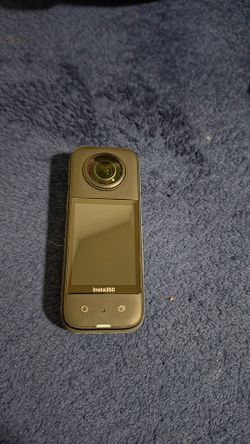 Insta360 X3