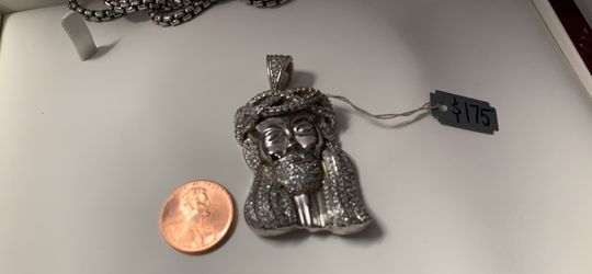 Sterling Silver pendant With Cz Diamonds //New